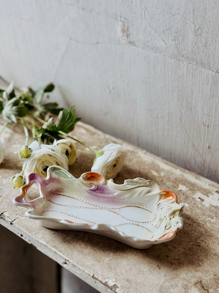 Vintage Trays – Patina Vie