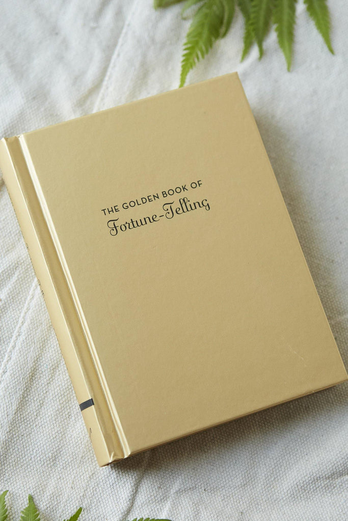 The Golden Book of Fortune-Telling - Patina Vie