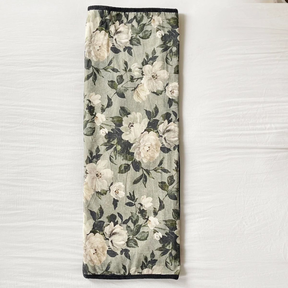 Cottage Garden Luxurious Velvet Throw/Blanket Patina Vie